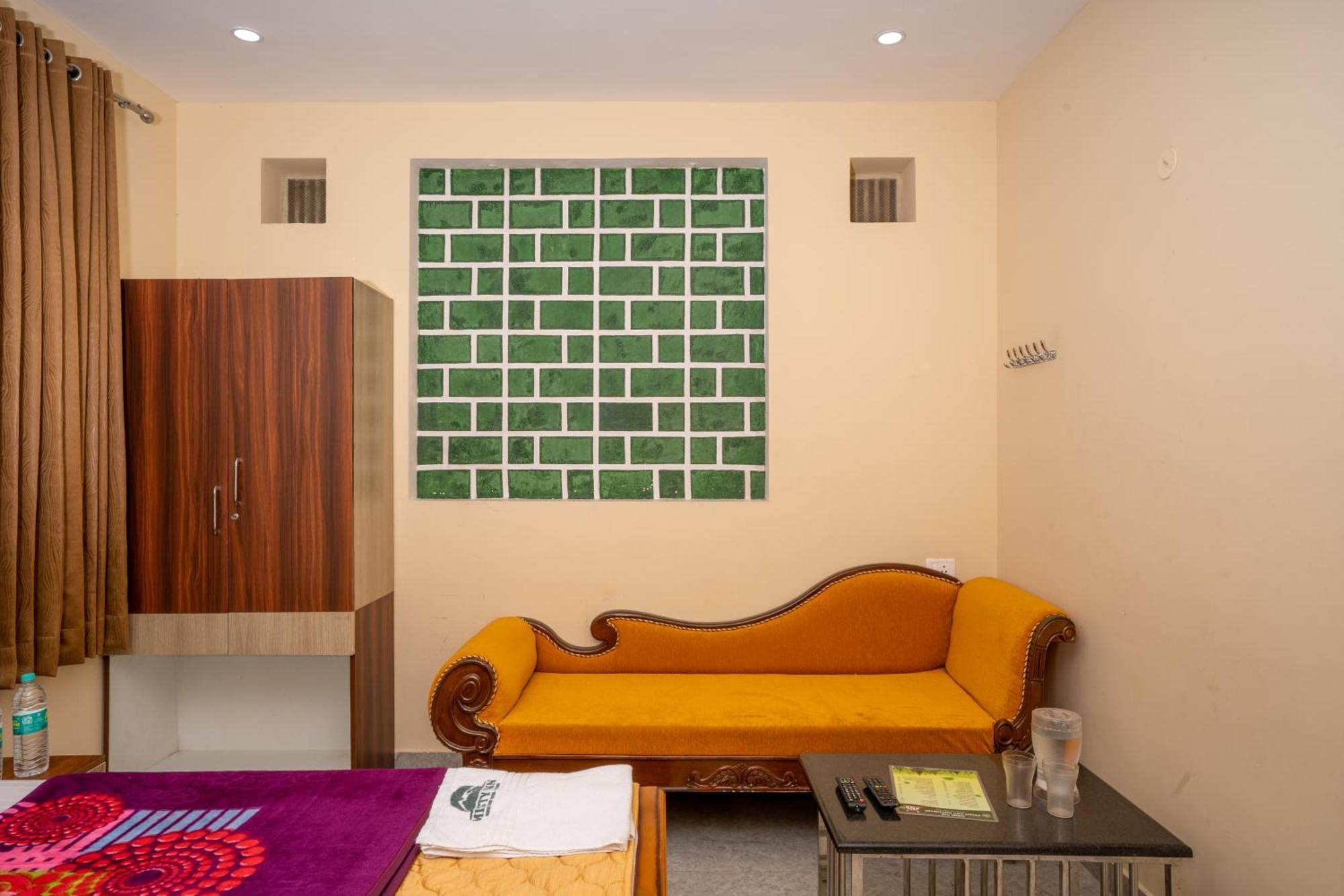 Hotel Misty Inn เยอร์โคด ภายนอก รูปภาพ