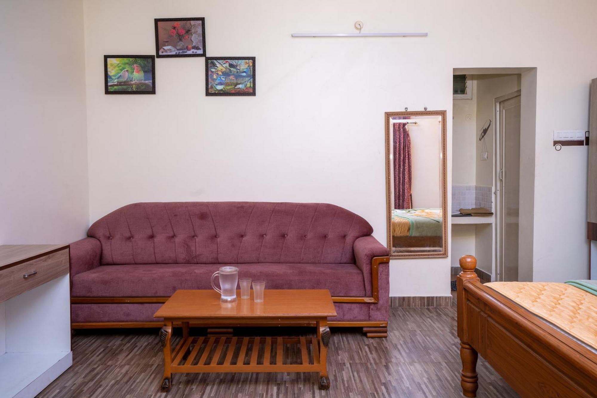 Hotel Misty Inn เยอร์โคด ภายนอก รูปภาพ